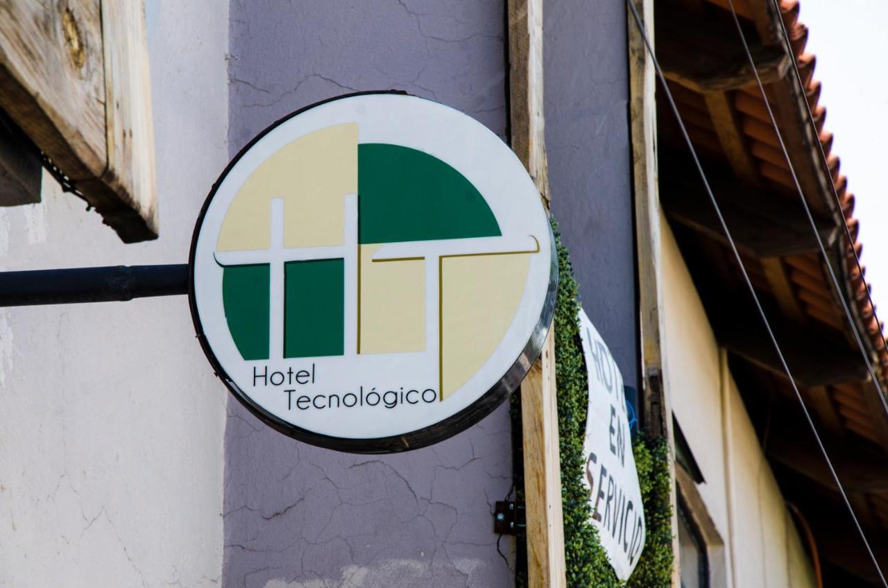 Hotel Tecnologico Queretaro Ngoại thất bức ảnh